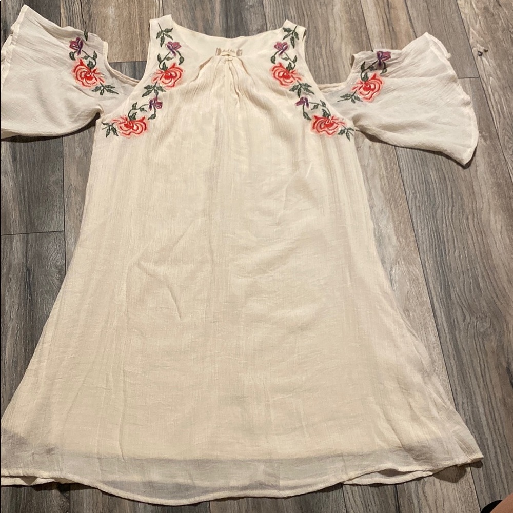 Altar'd State Cream Cold-Shoulder Midi Dress with Rose Embroidery